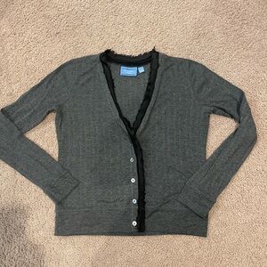 Women's SIMPLY VERA WANG cardigan with ruffles details